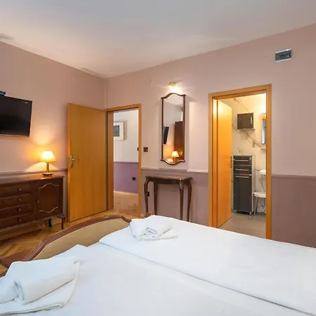 Dom wakacyjny Beautiful Home In Krk Krk Town